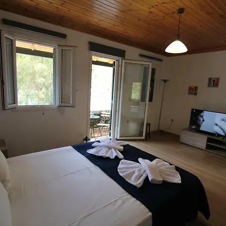 Captain Tsigante's House Apartment Vasiliki (Lefkada)